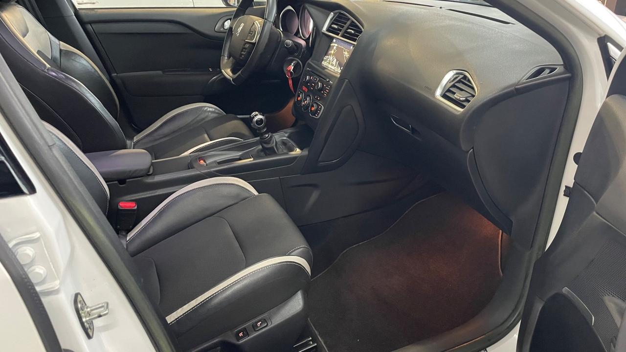 Ds DS4 4 BlueHDi 120 S&S So Chic