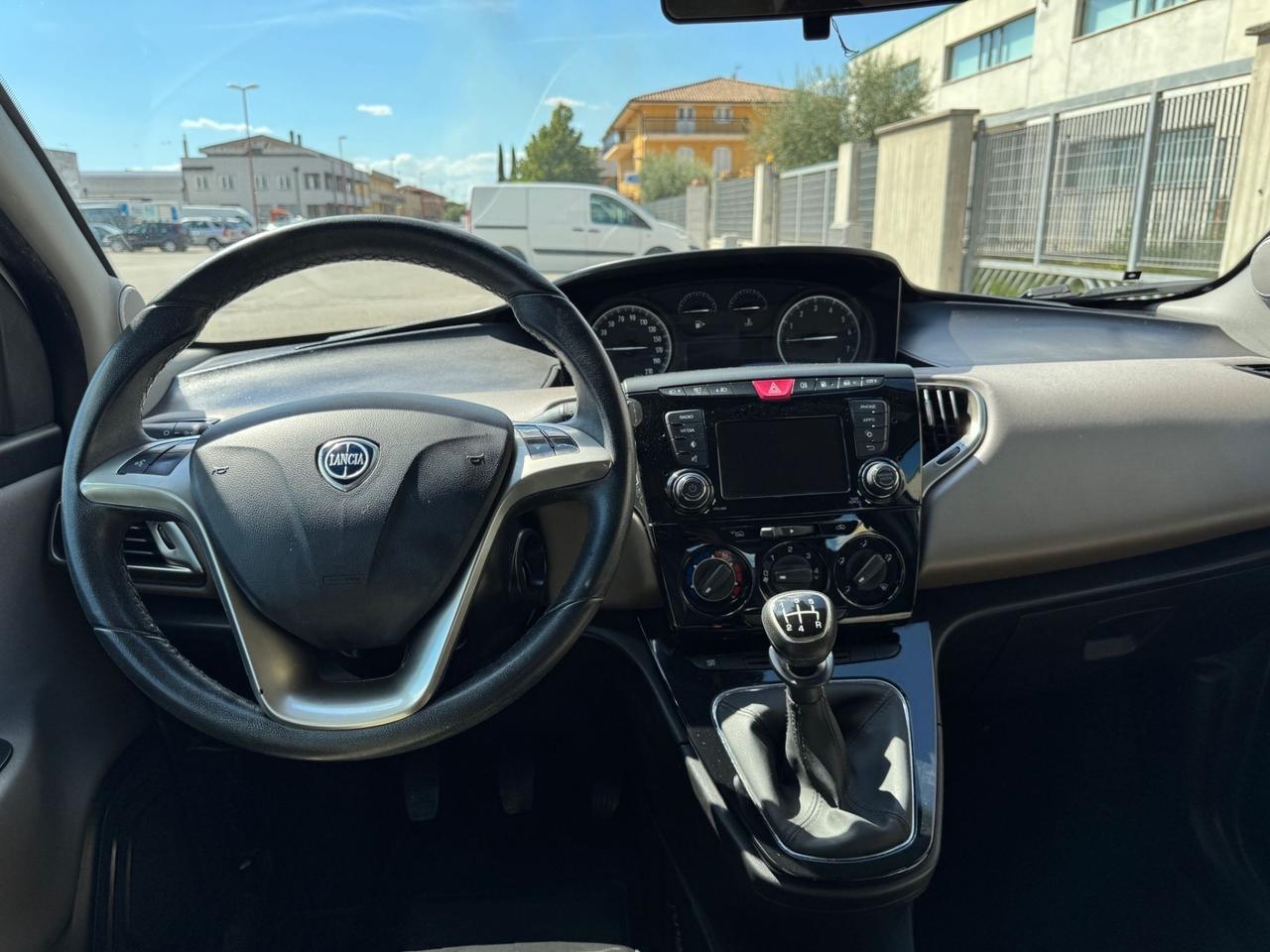 Lancia Ypsilon 1.2 benzina/GPL Ecochic Gold
