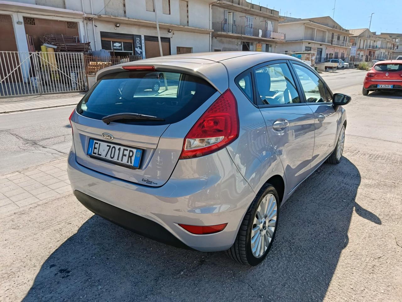 Ford Fiesta 1.4 TDCi 70CV 5 porte Titanium
