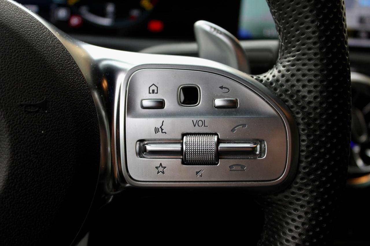 Mercedes-benz A 35 AMG 4matic SEDILI RISCALDAITI IN PELLE