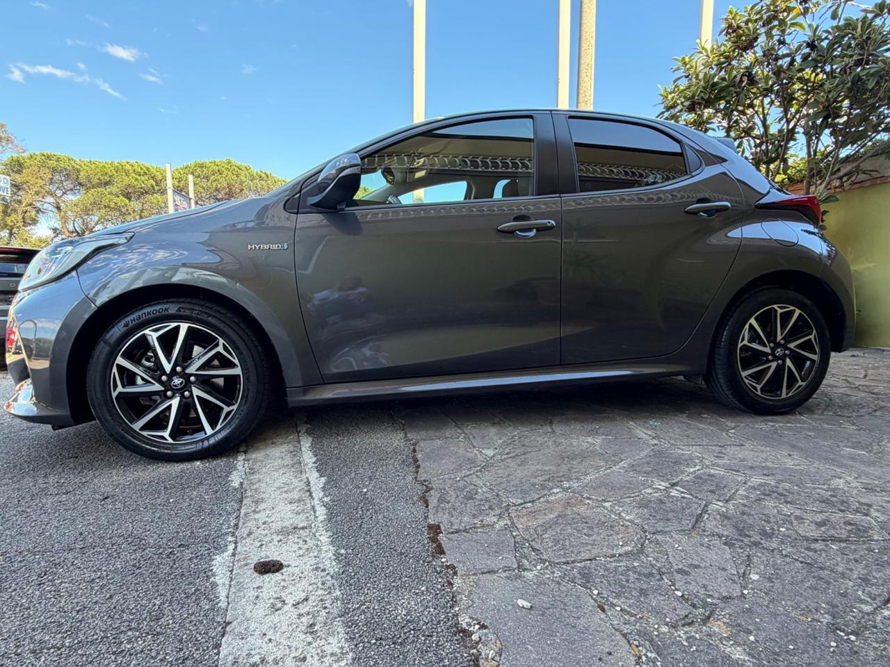 Toyota Yaris 1.5 Hybrid 5 porte Business