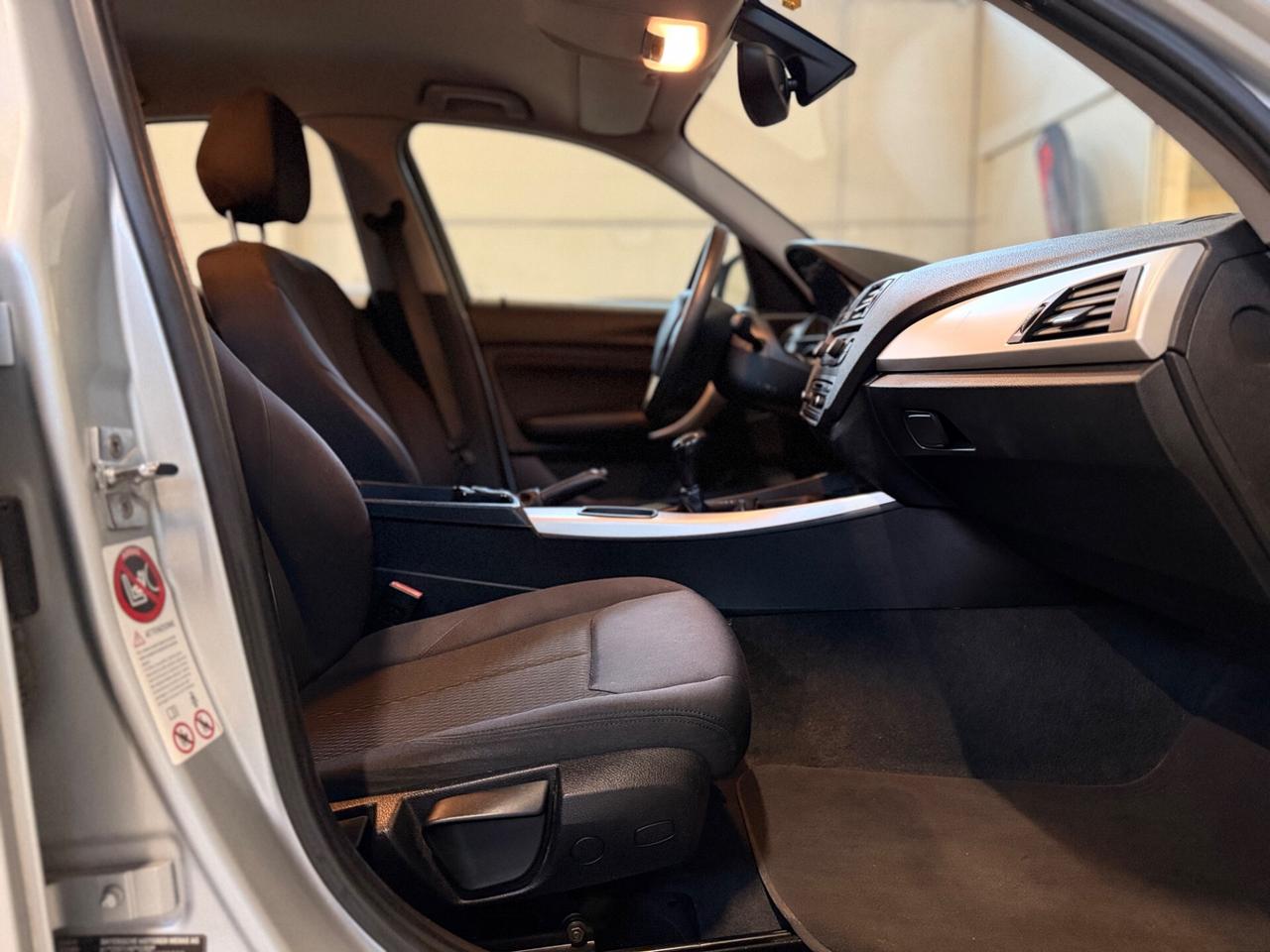 Bmw 116 116d 5p. Efficient Dynamics Urban NEOPATENTATI