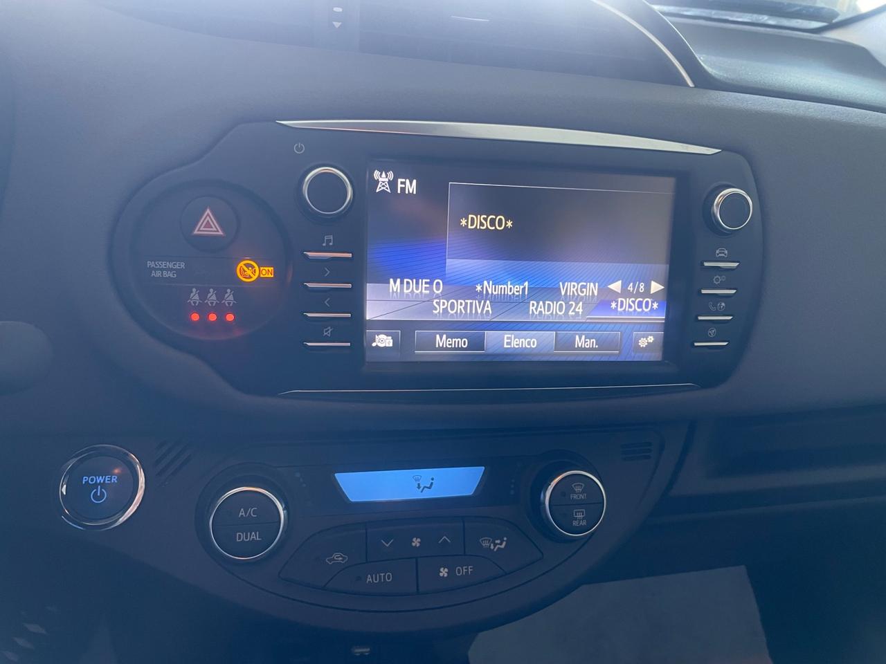 Toyota Yaris 1.5 Hybrid 5 porte Cool - Nessun vincolo -