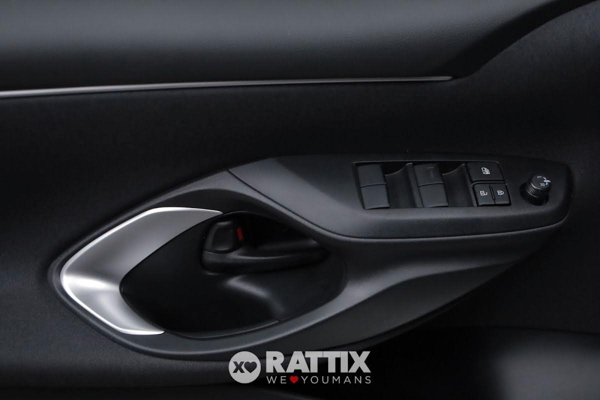 Toyota Yaris 1.5 Hybrid Active + Business Pack