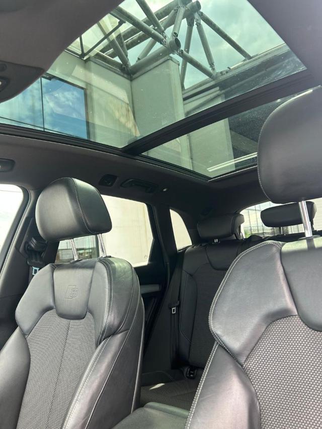AUDI Q5 40 TDI quattro S tronic S line plus