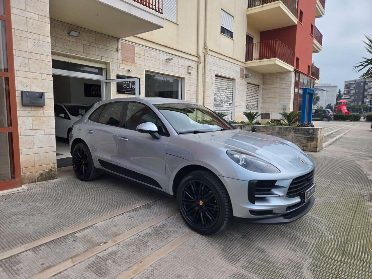 Porsche Macan 2.0