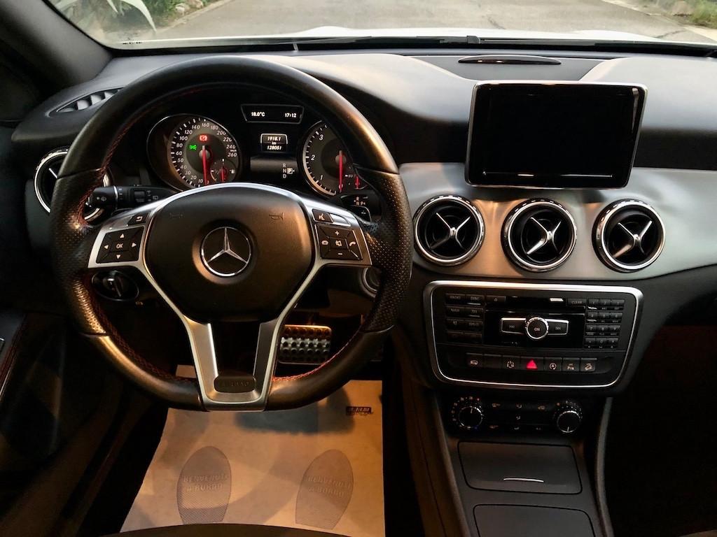 Mercedes-benz GLA 200 CDI Automatic 4Matic Premium AMG