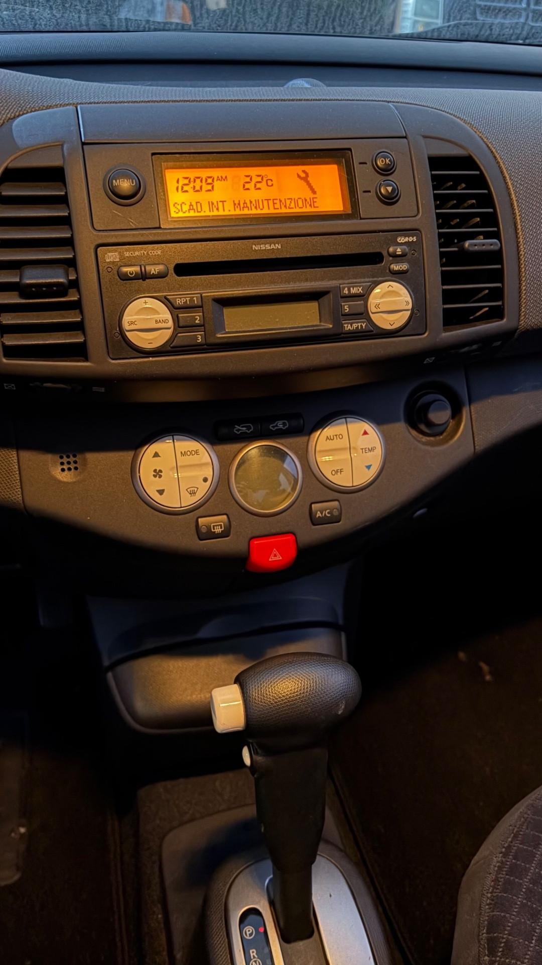 Nissan Micra 1.2 16V 5 porte Visia