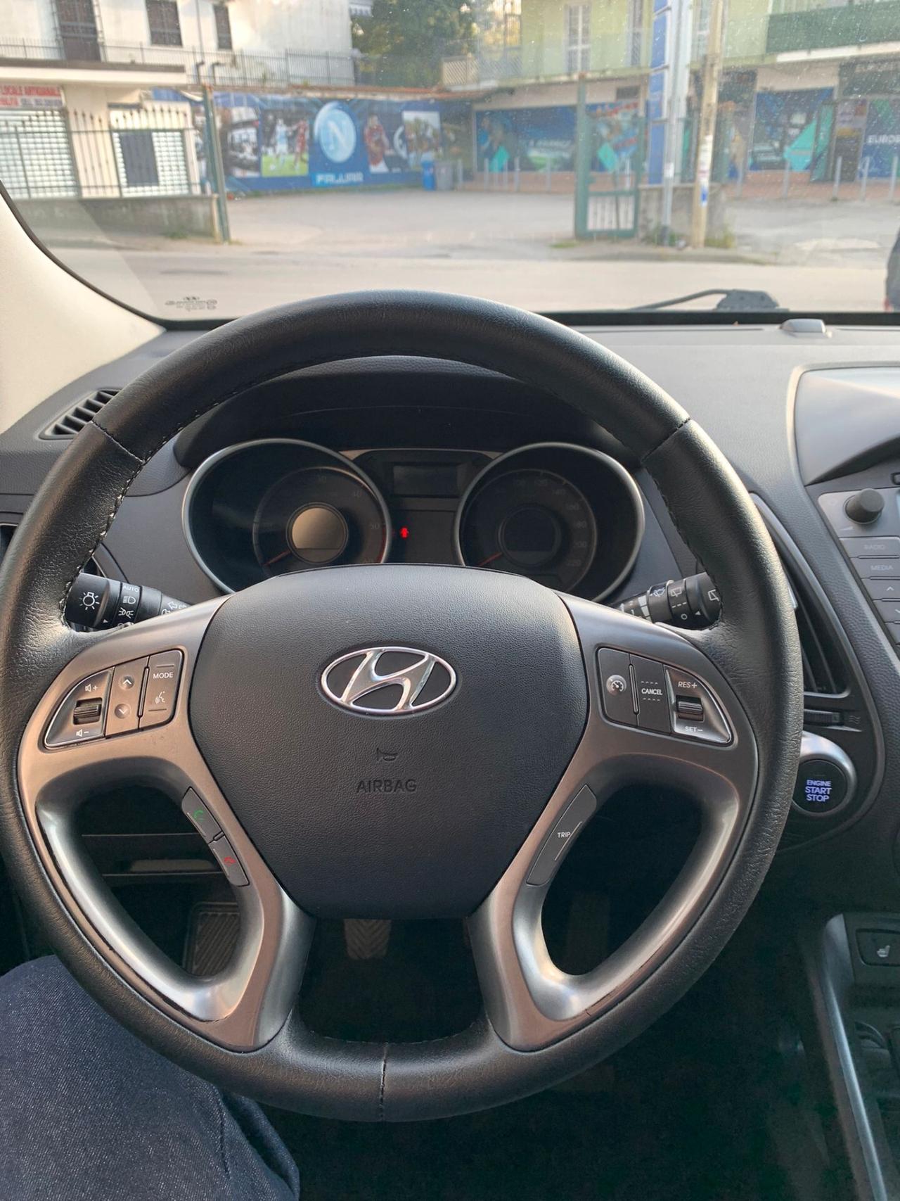 Hyundai iX35 1.7 CRDi 2WD Xpossible