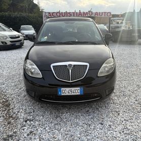 Lancia Ypsilon 1.2 69 CV Platino Ok Neopatentati