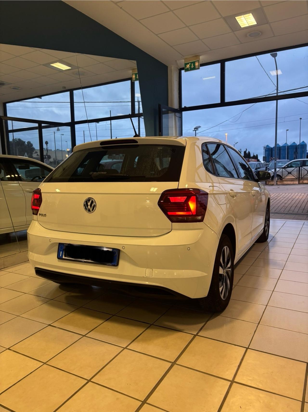 Volkswagen Polo 1.6 TDI 95 CV DSG 5p. Highline BlueMotion Tech.