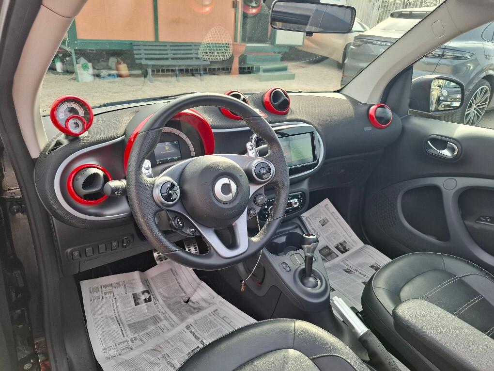 Smart ForTwo 90 0.9 T twinamic cabrio BRABUS Style
