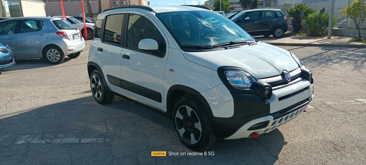 Fiat Panda Cross 1.0 FireFly S&S Hybrid