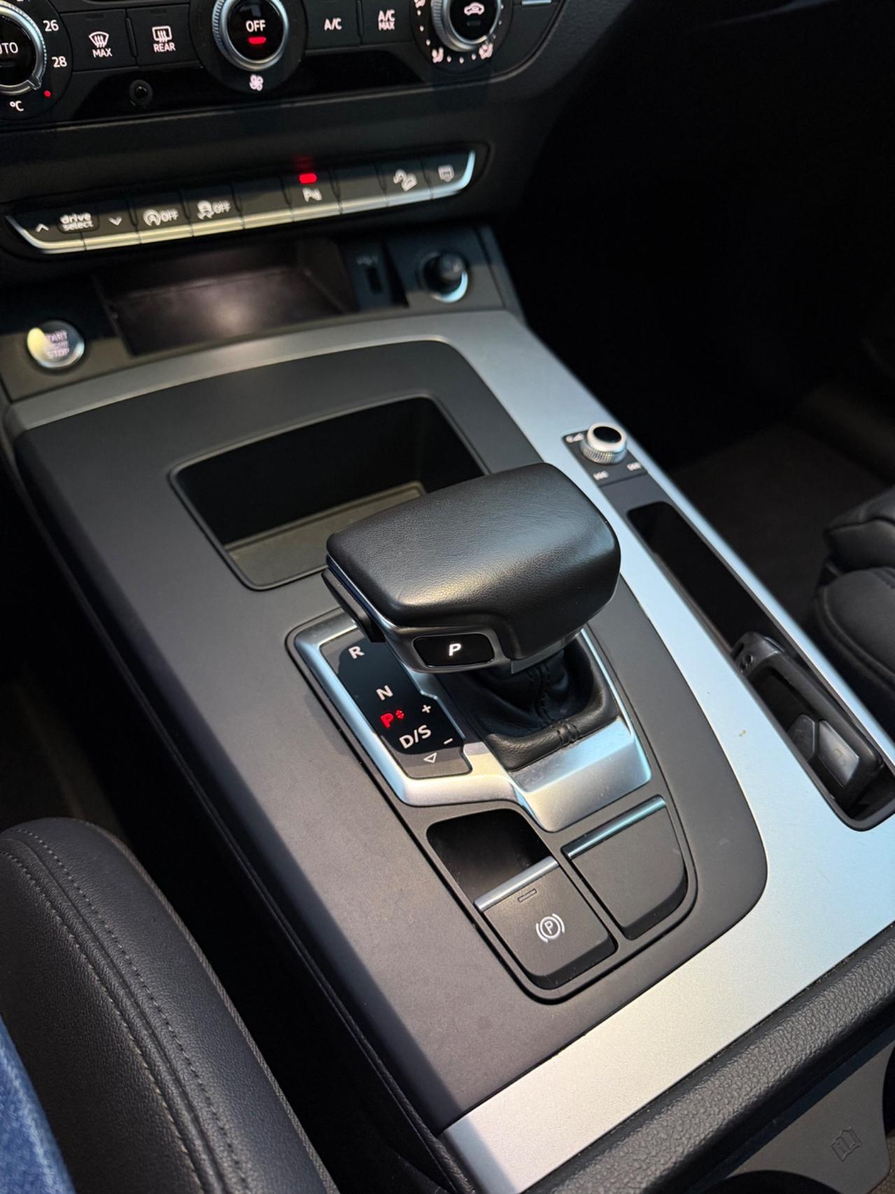 Audi Q5 SPB 2.0 TDi 163cv 2022