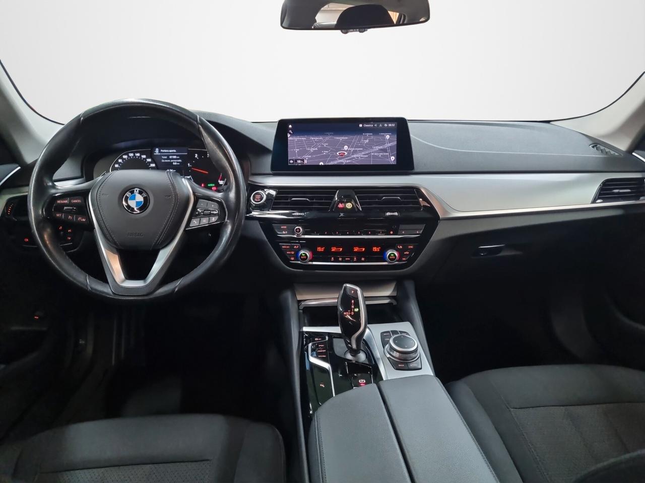 Bmw 518d 48V Touring Business