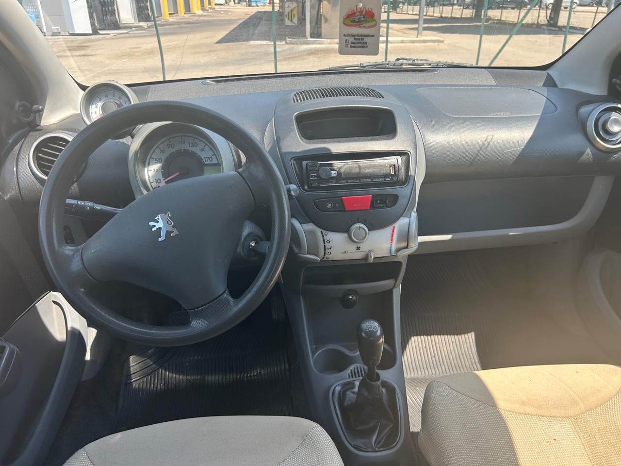 Peugeot 107 1.0 68CV 5p. Sweet Years