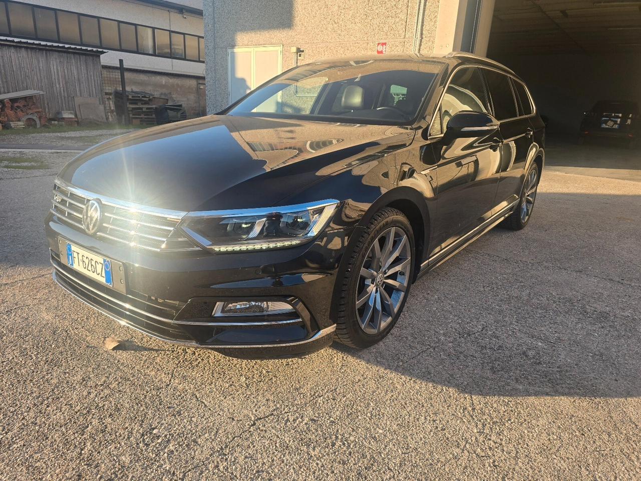 Volkswagen Passat Variant 2.0 TDI SCR 190 CV 4MOTION DSG Executive BMT