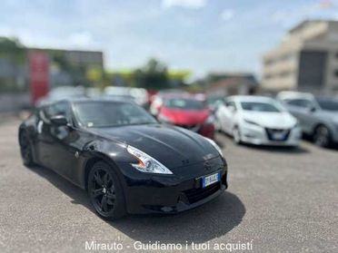 Nissan 370Z 370Z Coupé 3.7 V6 Lev 2