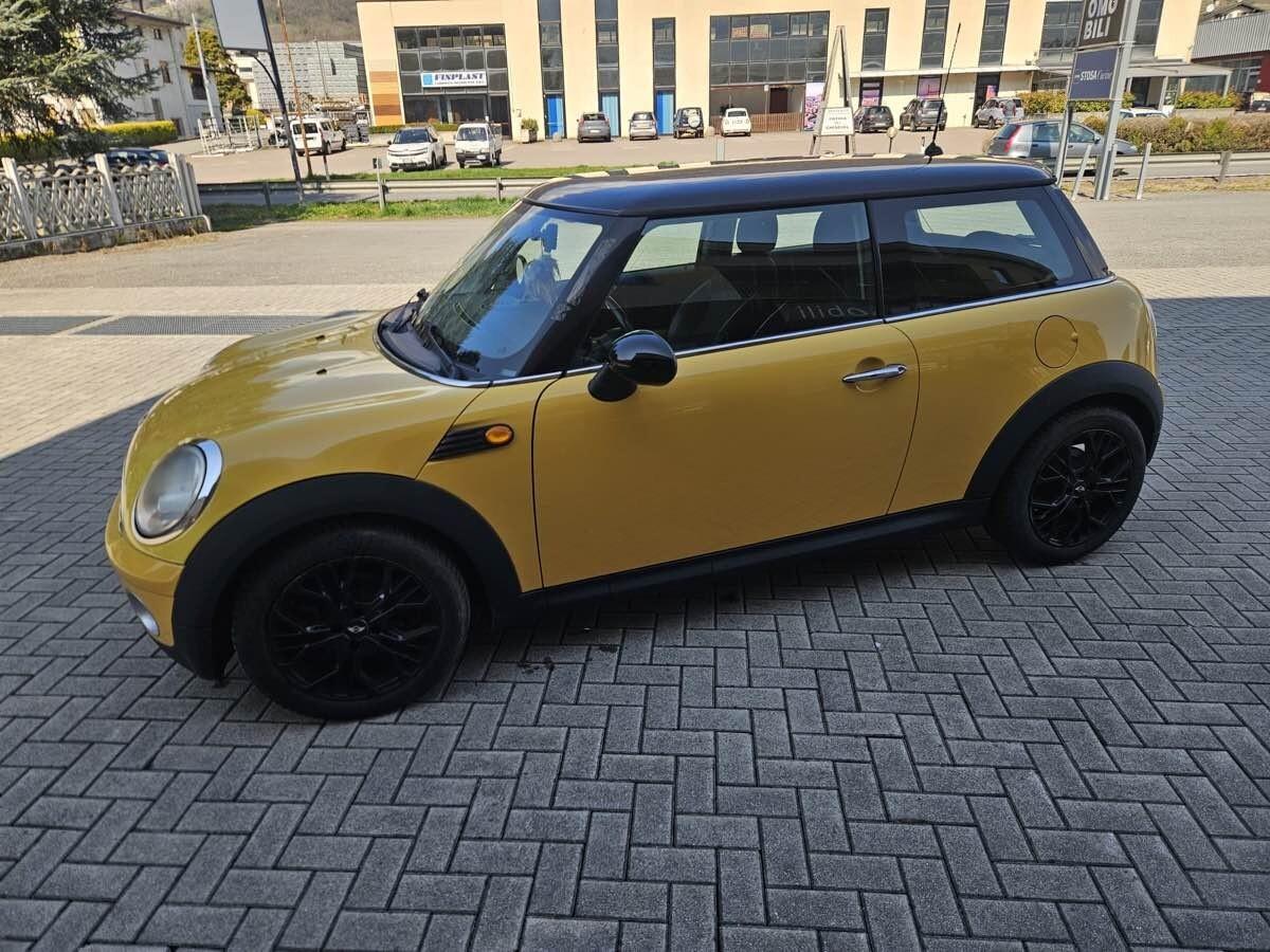Mini Cooper 1.6 Chili 120 cv