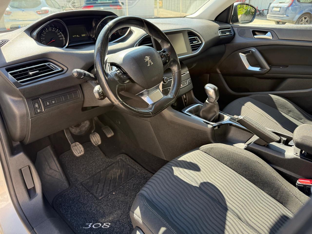 Peugeot 308 1.6 BlueHDi 100cv S&S Active