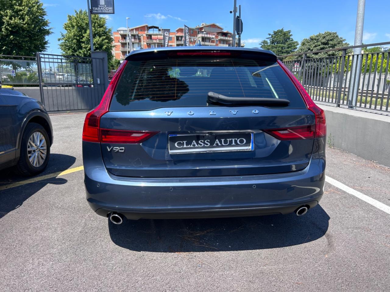 Volvo V90 D4 Geartronic Momentum