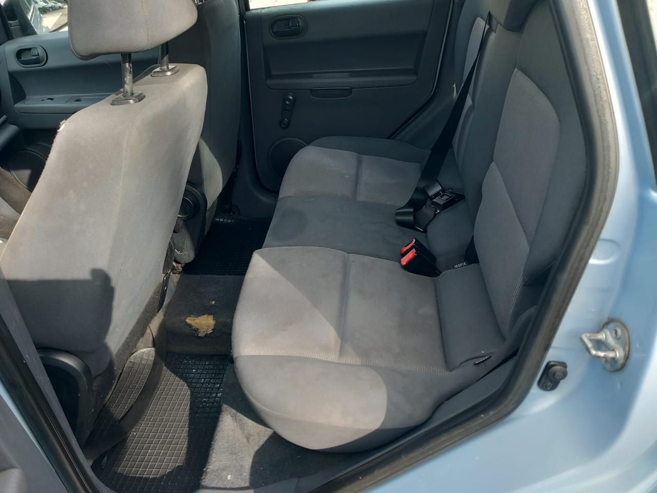 Mitsubishi Colt 1.1 12V 5p. Invite