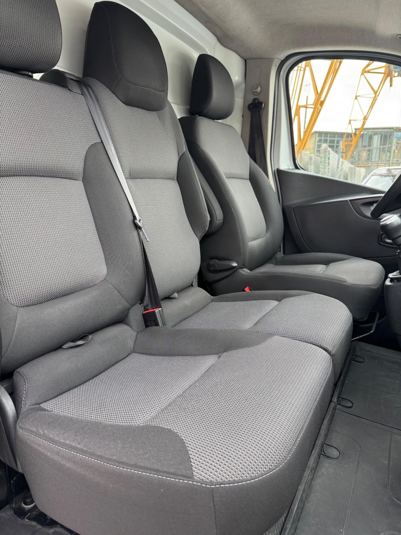 Renault Traffic 4 serie