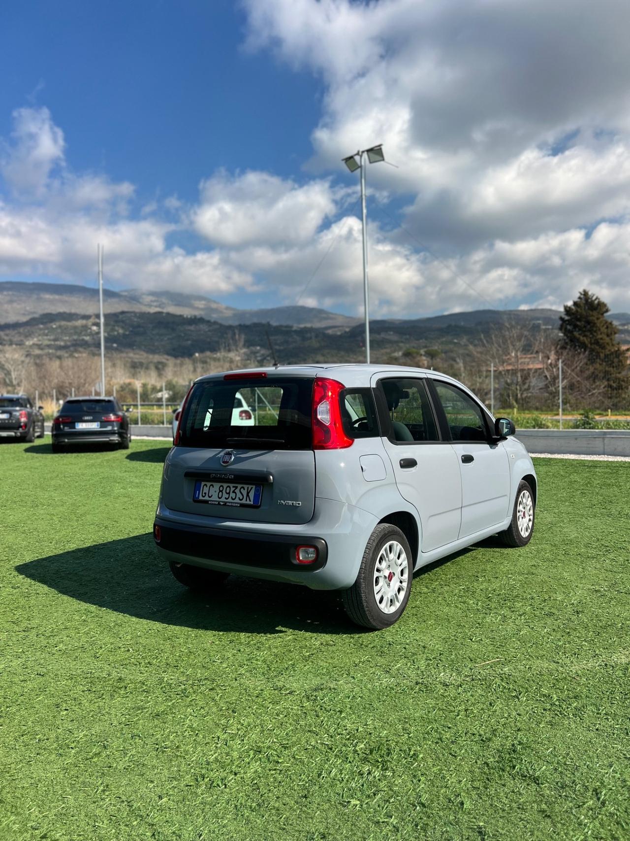 Fiat Panda 1.0 FireFly S&S Hybrid Launch Edition