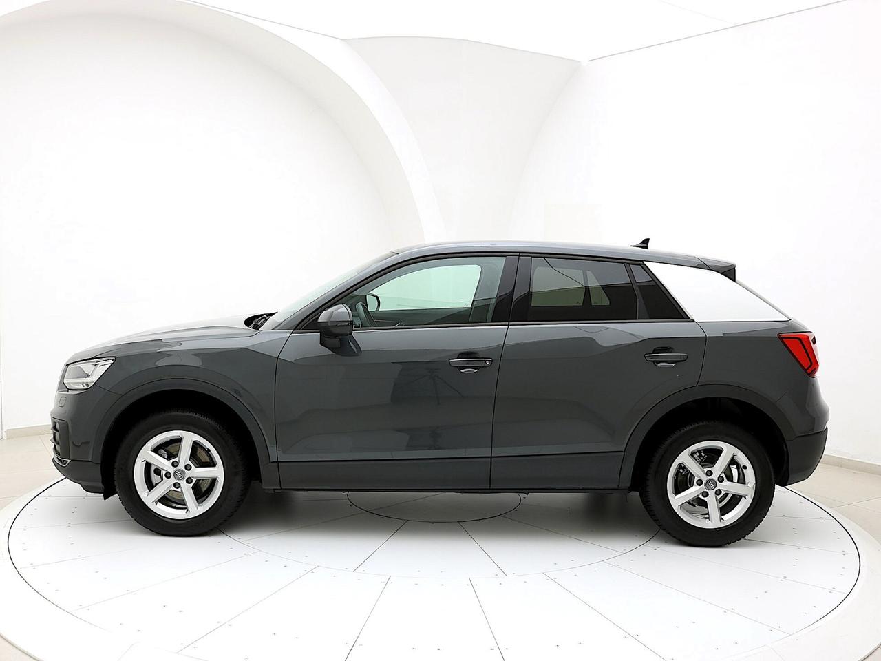 Audi Q2 30 TDI S tronic Business Design