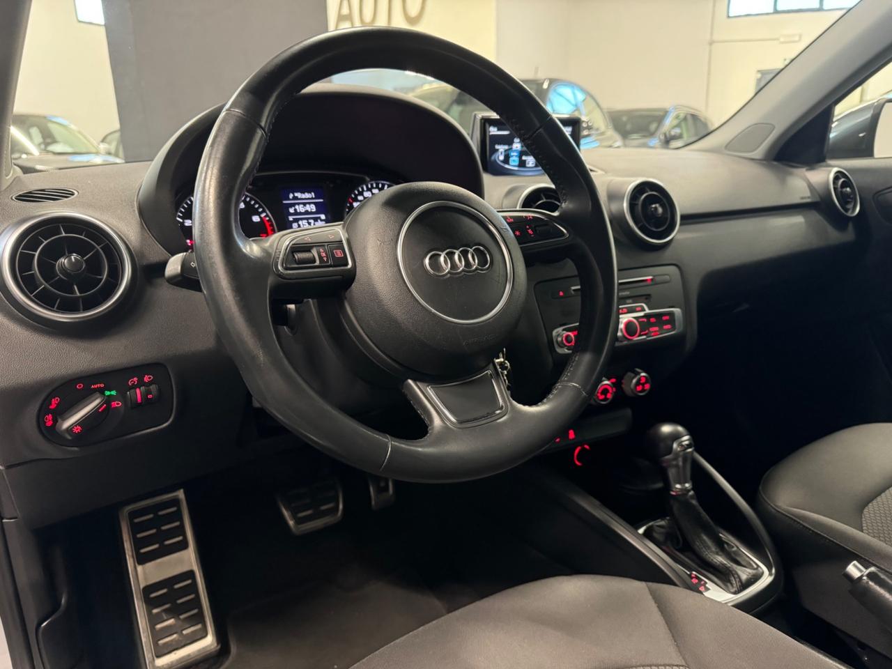 Audi A1 SPB 1.0 TFSI ultra Stronic S-Line PROMO!