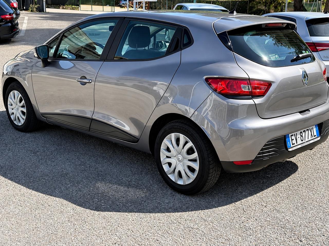 Renault Clio 1.5 dCi 8V 75CV 5 porte Costume National