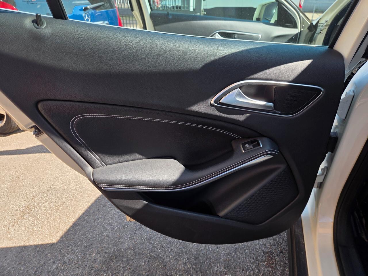 Mercedes-benz GLA 200 premium unico proprietario