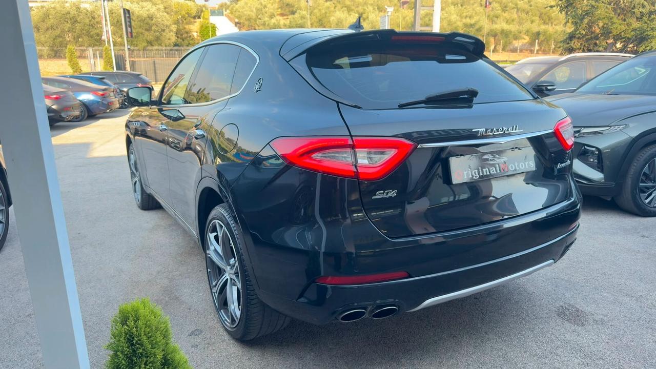 Maserati Levante V6 430 CV S AWD Granlusso