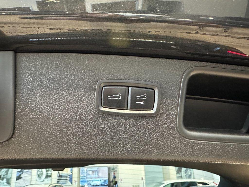 Porsche Macan 2.0 PDK - 21" - Tetto - Sedili Vent - PASM - FULL