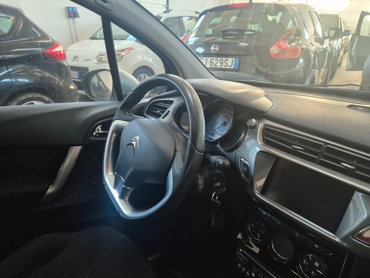 Citroen C3 1.4 HDi 70 Exclusive 2012