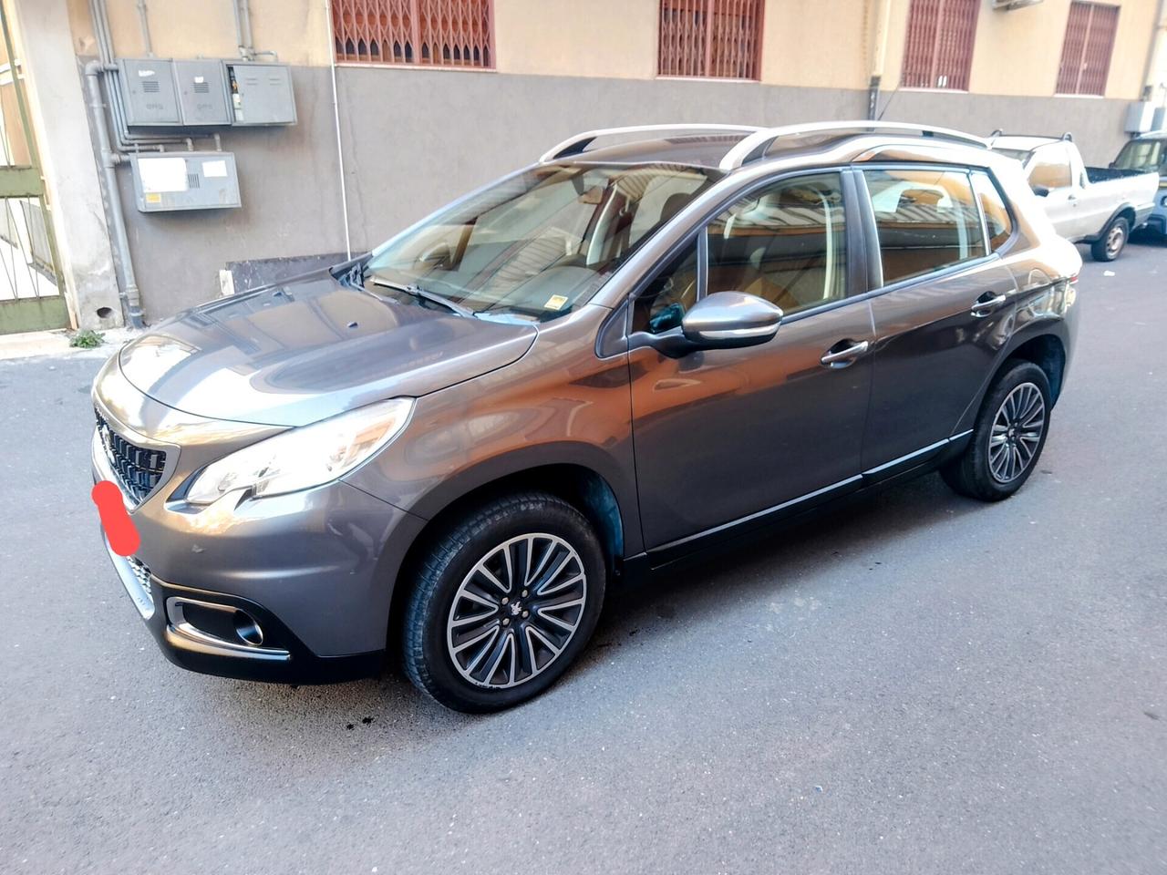 Peugeot 2008 BlueHDi 100 Allure