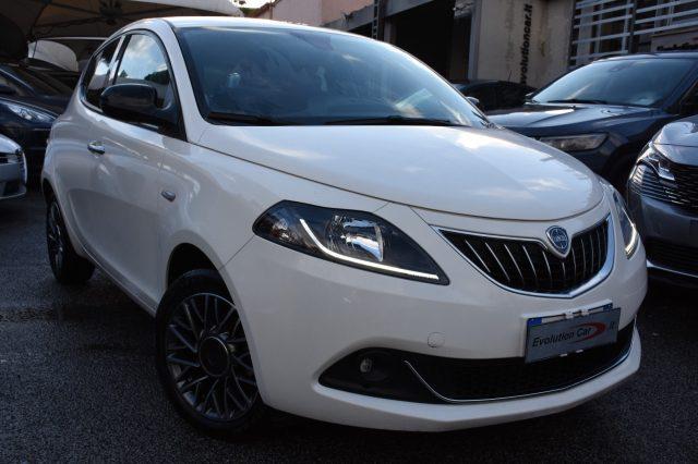 LANCIA Ypsilon 1.0 FireFly 5 p. S&S Hybrid GOLD *CAM*5 POSTI*