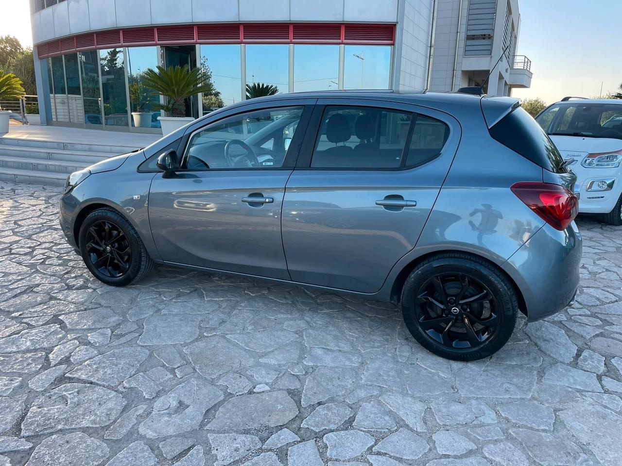 Opel Corsa 1.4 90CV GPL Tech 5 porte b-Color