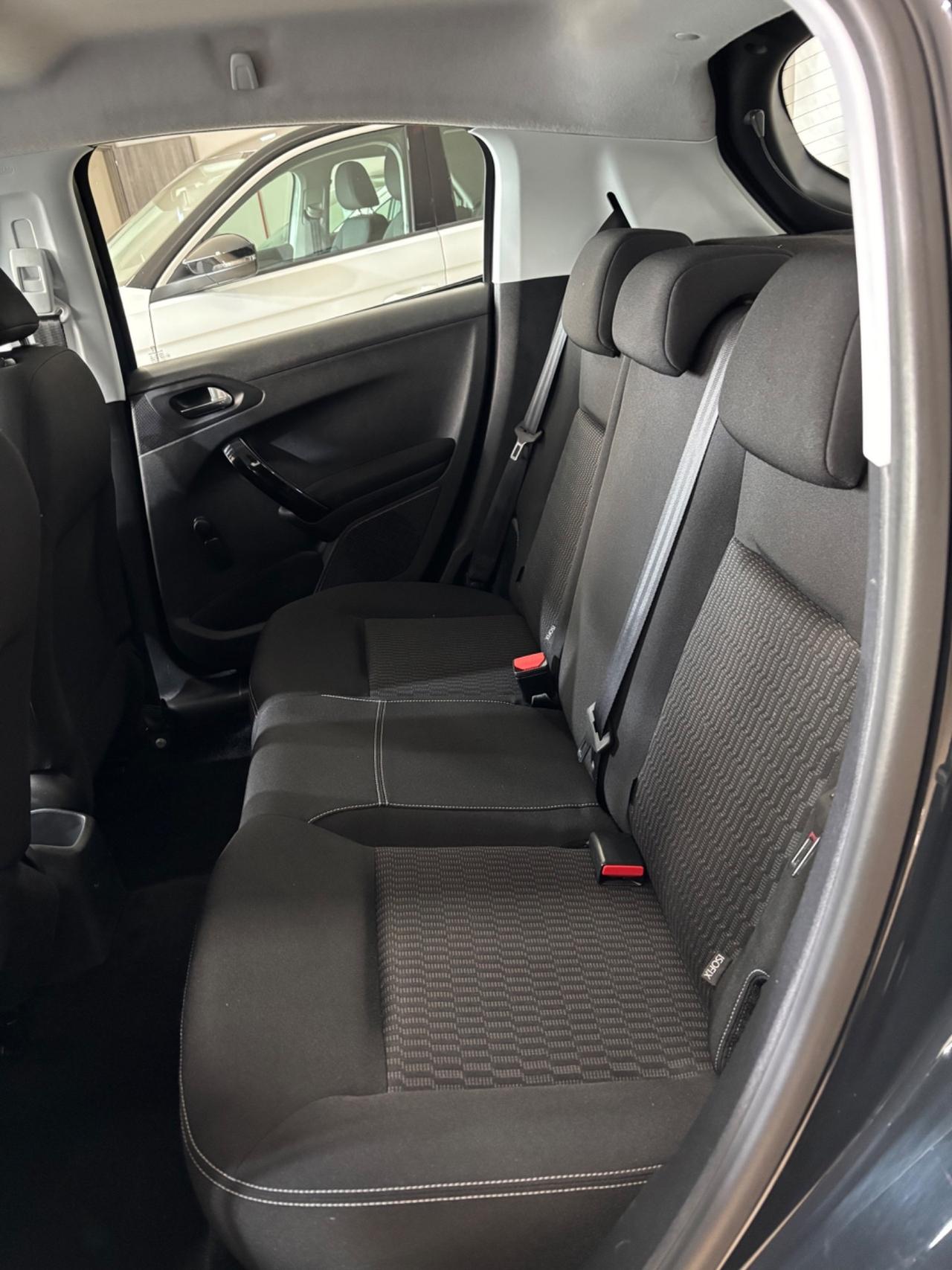 Peugeot 208 BlueHDi 75 5 porte Allure