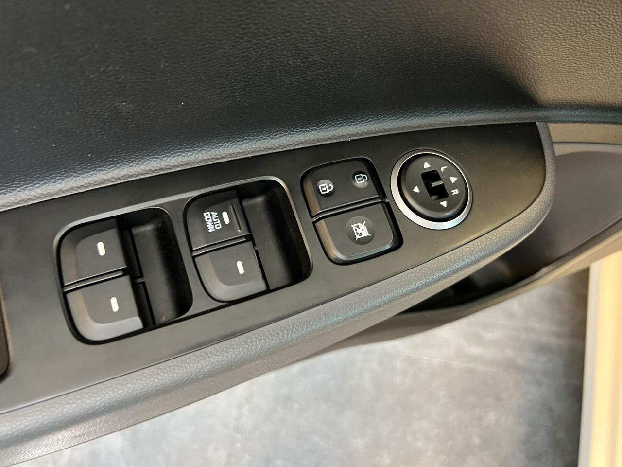 Hyundai i10 1.0 LPGI Econext Login