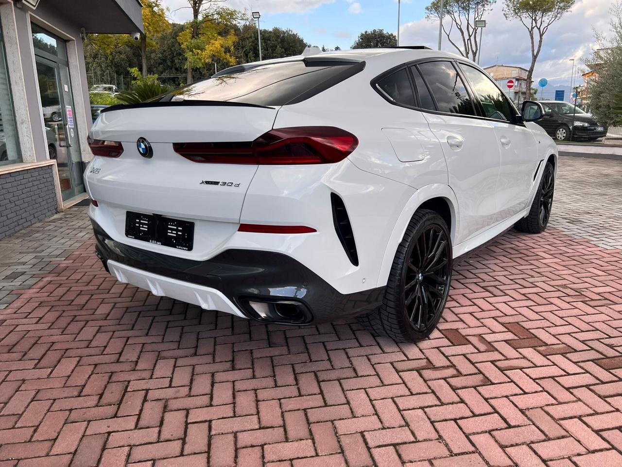 BMW X6 Acconto €35.000 Noleggio con riscatto NoScoring