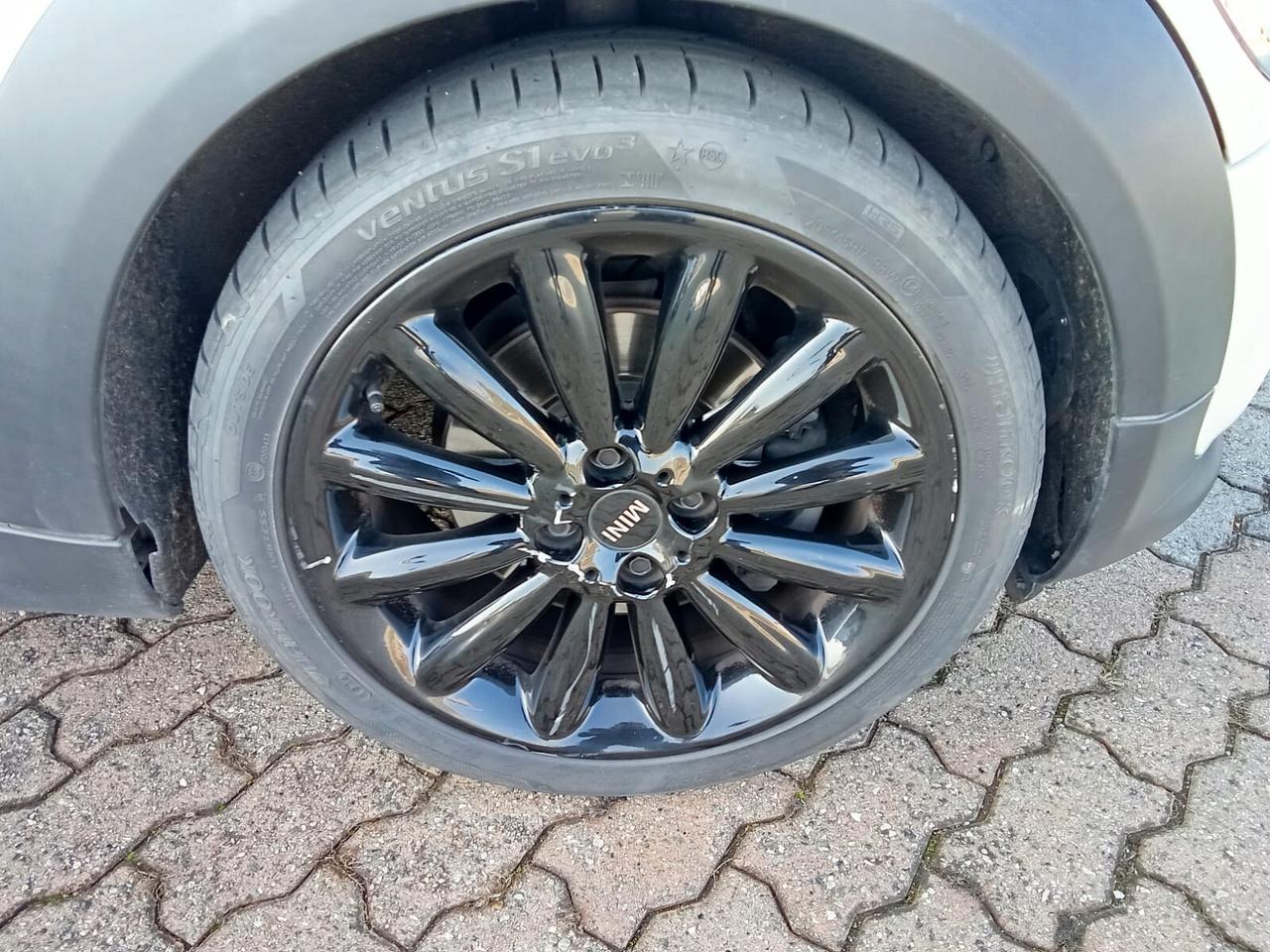 Mini 1.6 16V Cooper D 112cv