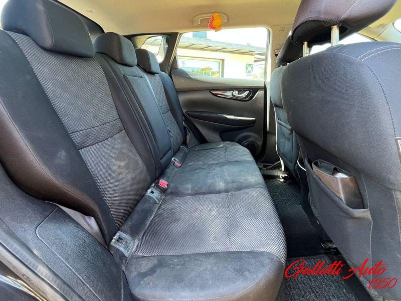 Nissan Qashqai dCi 130 2WD- RISERVATA A COMMERCIANTI D’AUTO