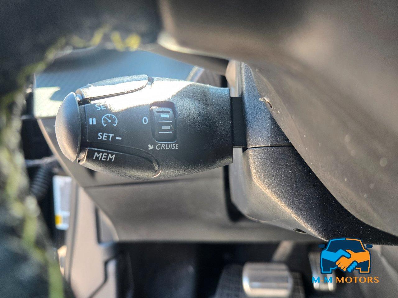 Peugeot 2008 2008 1.5 bluehdi GT 130cv