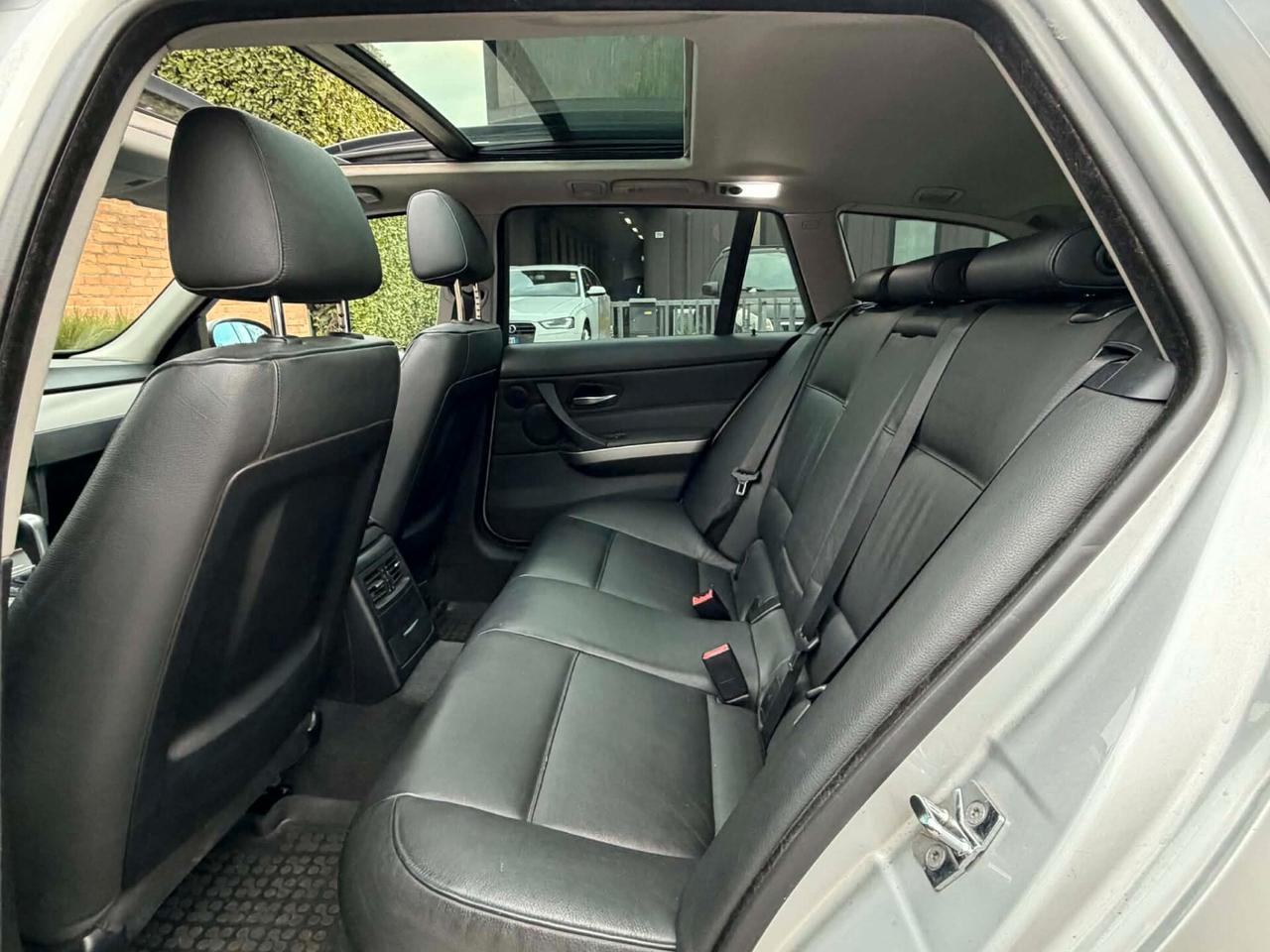 BMW 320D 163CV-189.000KM-Navi,Tetto,Pelle-FULL