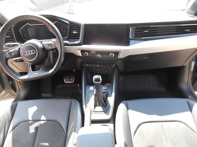 Audi A1 SPB 40 TFSI S tronic S line edition