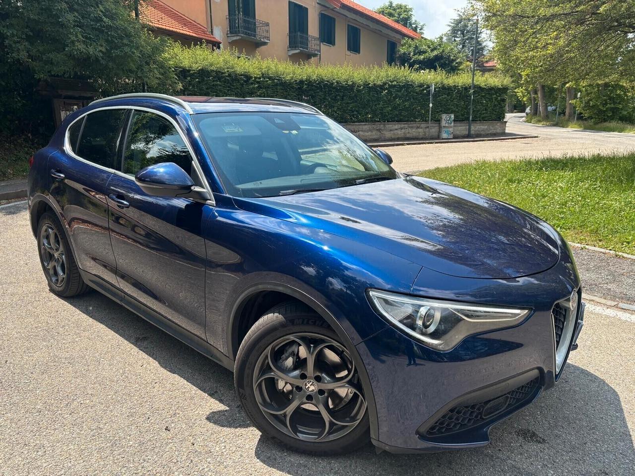 Alfa Romeo Stelvio 2.2 Turbodiesel 190 CV AT8 RWD Business