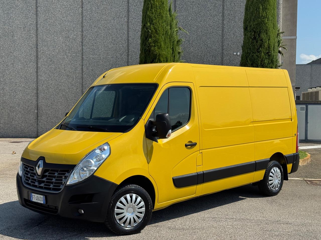 Renault Master 2.3 Dci 130cv L2H2