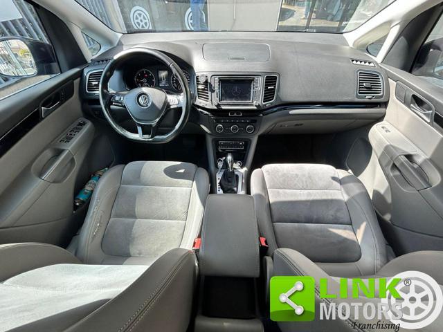 VOLKSWAGEN Sharan .