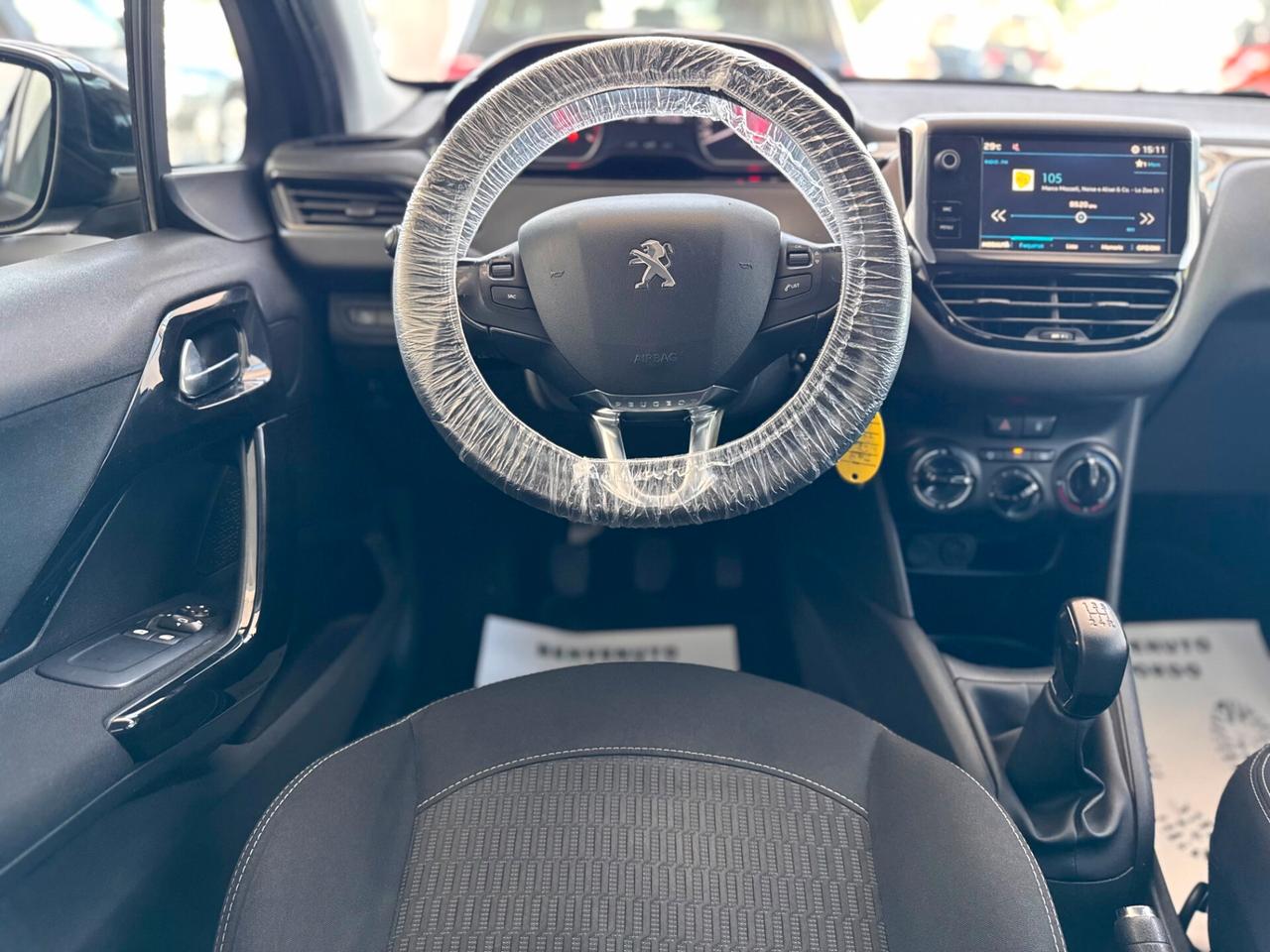 Peugeot 208 PureTech 82 5p. GPL Active